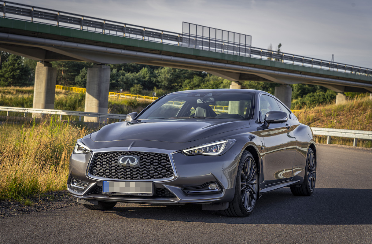 Infiniti Q60 po likwidacji szkody w Centrum Szkód